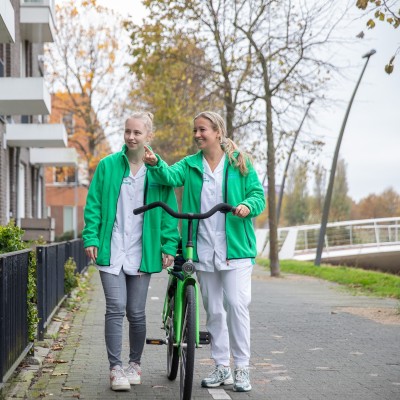 Collega's op pad in Nieuw-Vennep
